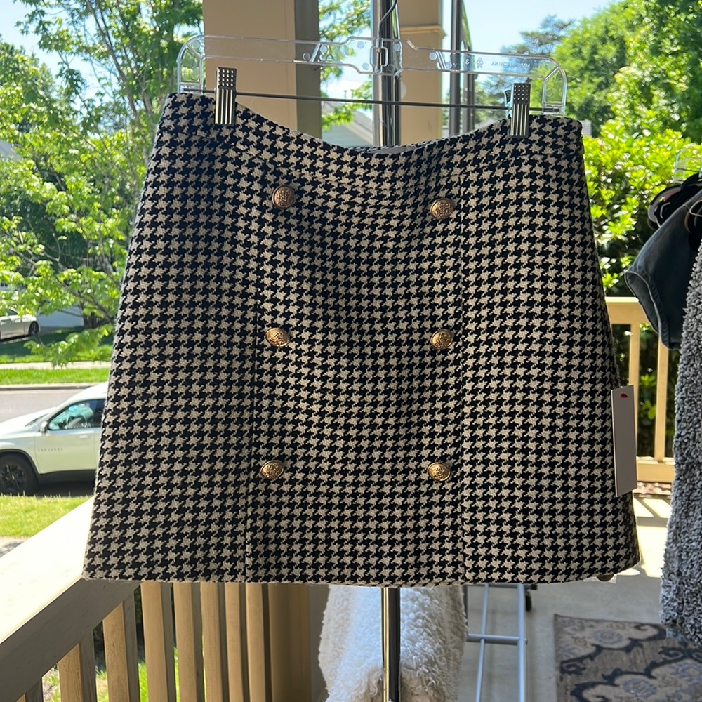 Aura Houndstooth Skirt